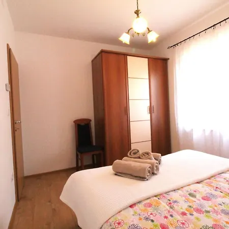 Daire Tre Pini 1 Seget (Umag)